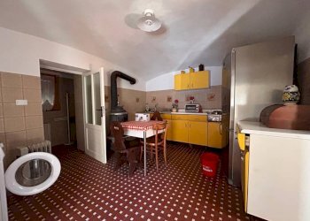 Cucina - Casa indipendente Frazione Vigna, 84, Chiusa di Pesio - foto 15