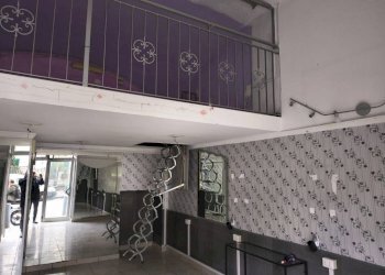 Interno non residenziale - Negozio corso Giuseppe Garibaldi, Portici - foto 5