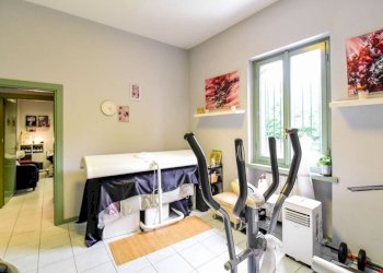 Camera da letto - Centro Estetico - Solarium - Benessere via Roma, Lecco - foto 18