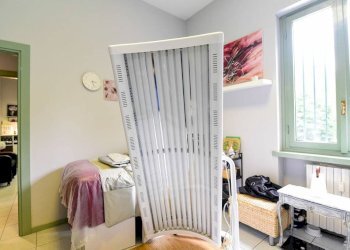 Camera da letto - Centro Estetico - Solarium - Benessere via Roma, Lecco - foto 23