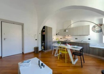 Salone - Two-room apartment via San Bartolomeo degli Armeni, 2h, Genova (neighborhood Centro) - photo 7