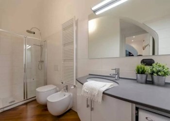 Bagno - Two-room apartment via San Bartolomeo degli Armeni, 2h, Genova (neighborhood Centro) - photo 12