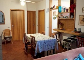 Salone - Quadrilocale via Pisa, 70, Massa - foto 1