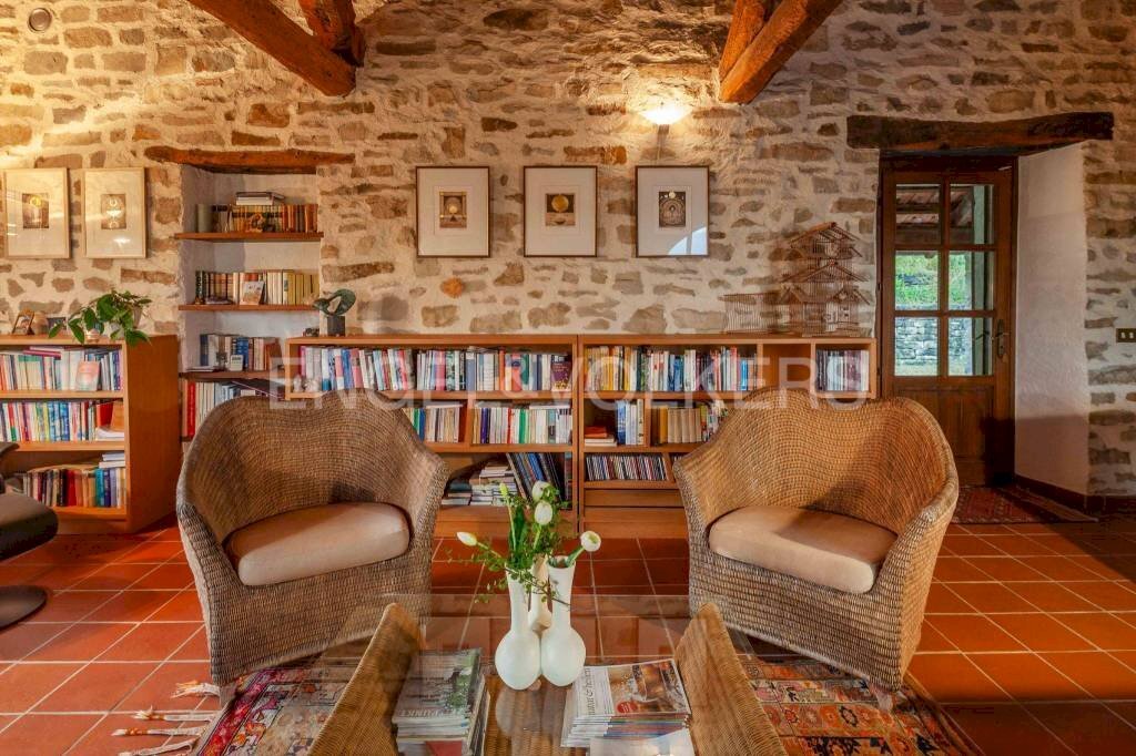 Salone - Rustico strada Castella, Cortemilia - foto 2