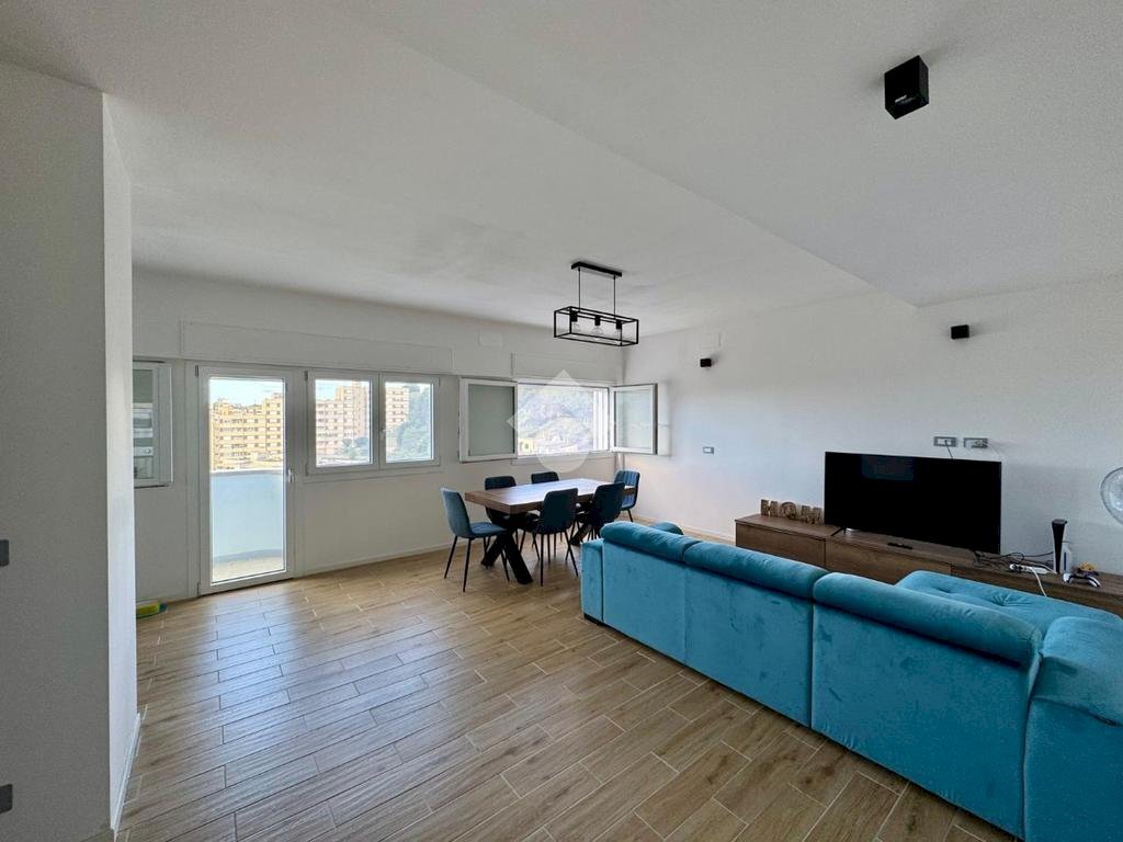 Quadrilocale Via Carlo Linneo, Genova - foto 3