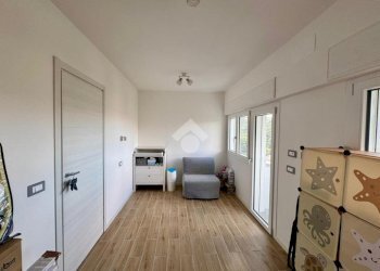 Quadrilocale Via Carlo Linneo, Genova - foto 12