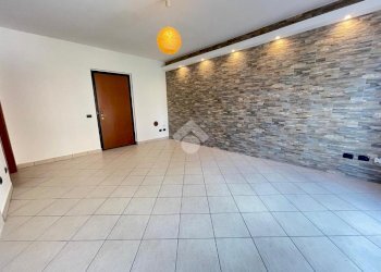 Trilocale Via Pietro Micca, Villa Cortese - foto 6