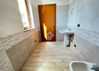 Trilocale Via Pietro Micca, Villa Cortese - foto 17