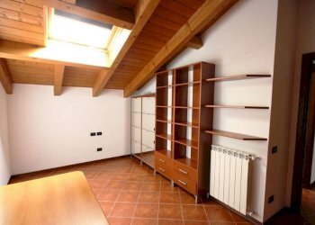 Three-room apartment Monza - photo 12
