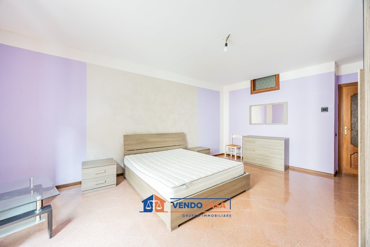 Three-room apartment Pinerolo - photo 1