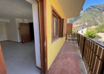 Three-room apartment Via Circonvallazione 11, Verrès - photo 8