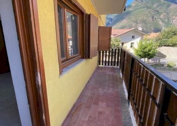 Three-room apartment Via Circonvallazione 11, Verrès - photo 9