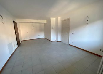 Three-room apartment Via Circonvallazione 11, Verrès - photo 1