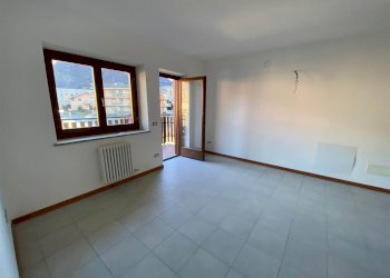 Three-room apartment Via Circonvallazione 11, Verrès - photo 3