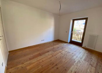 Three-room apartment Via Circonvallazione 11, Verrès - photo 14