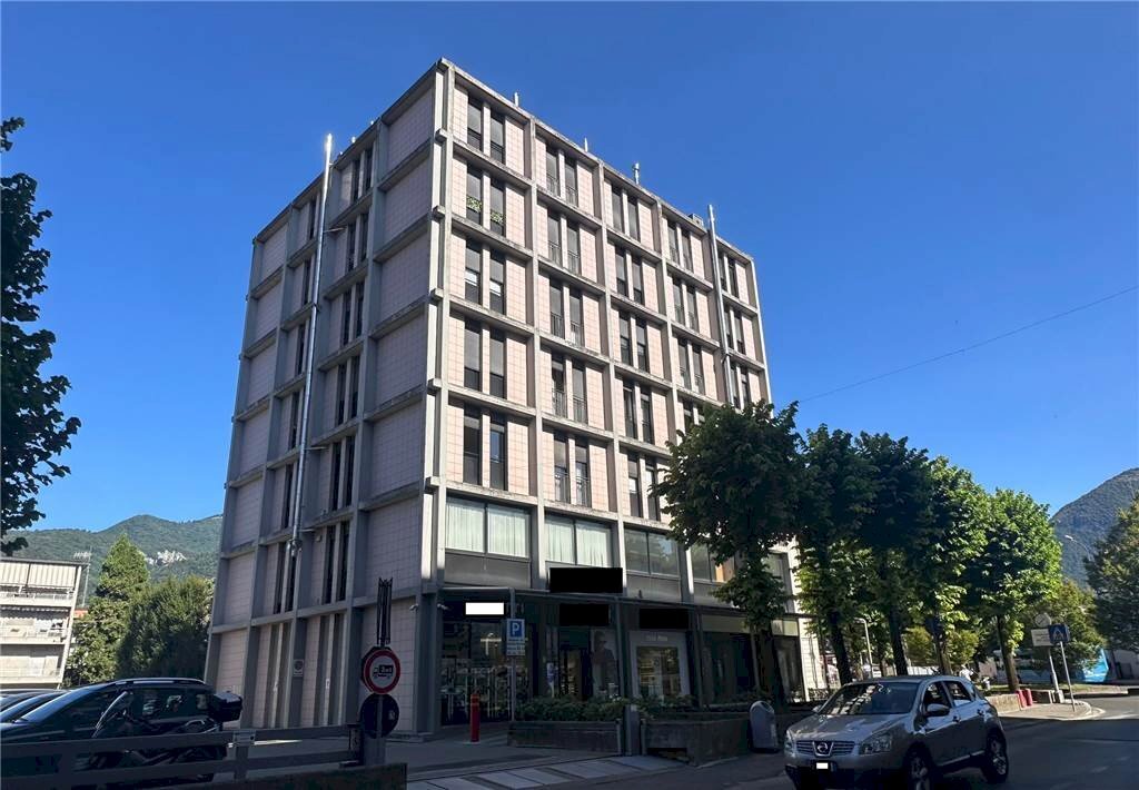 Quadrilocale PIAZZA PADANIA 1, Erba - foto 1