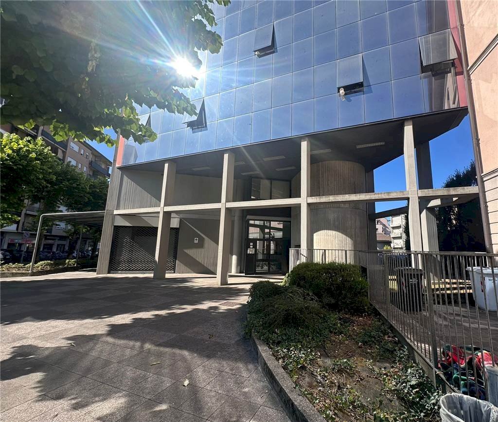 Quadrilocale PIAZZA PADANIA 1, Erba - foto 2