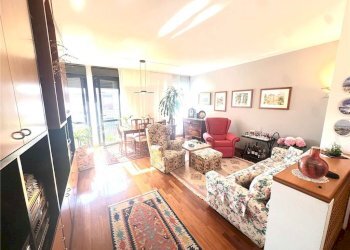 Four-room apartment PIAZZA PADANIA 1, Erba - photo 4