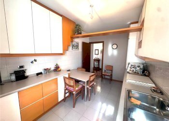 Four-room apartment PIAZZA PADANIA 1, Erba - photo 7