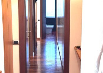 Four-room apartment PIAZZA PADANIA 1, Erba - photo 10