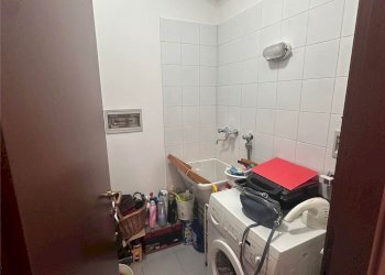 Four-room apartment PIAZZA PADANIA 1, Erba - photo 20