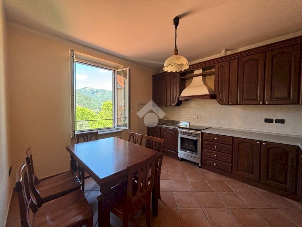 Trilocale Salita di Pino Sottano, Genova - foto 1