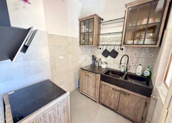 Quadrilocale Viale Giovanni Battista Perata, Albissola Marina - foto 13