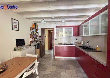 Foto 5 - Trilocale Frazione Tissoret
 
44, Sarre - foto 5