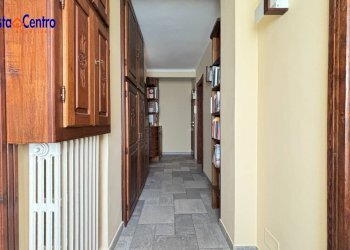 Foto 14 - Trilocale Frazione Tissoret
 
44, Sarre - foto 14