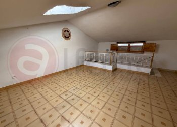 Foto 26 - Stabile - Palazzo Piazza del Duca
 
13, Colfelice - foto 26