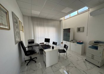 Foto 1 - Locale Commerciale Viale Tommaso Salvadori
 
snc, Porto San Giorgio - foto 1