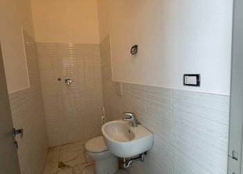 Foto 5 - Locale Commerciale Viale Tommaso Salvadori
 
snc, Porto San Giorgio - foto 5