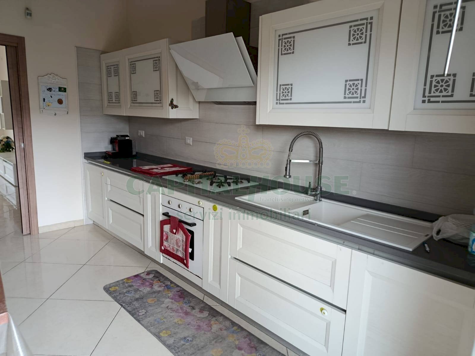 Foto 3 - Three-room apartment via newton, Caserta - photo 3