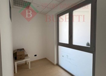 Foto 12 - Locale Commerciale via Valle
 
snc, Lavena Ponte Tresa - foto 12