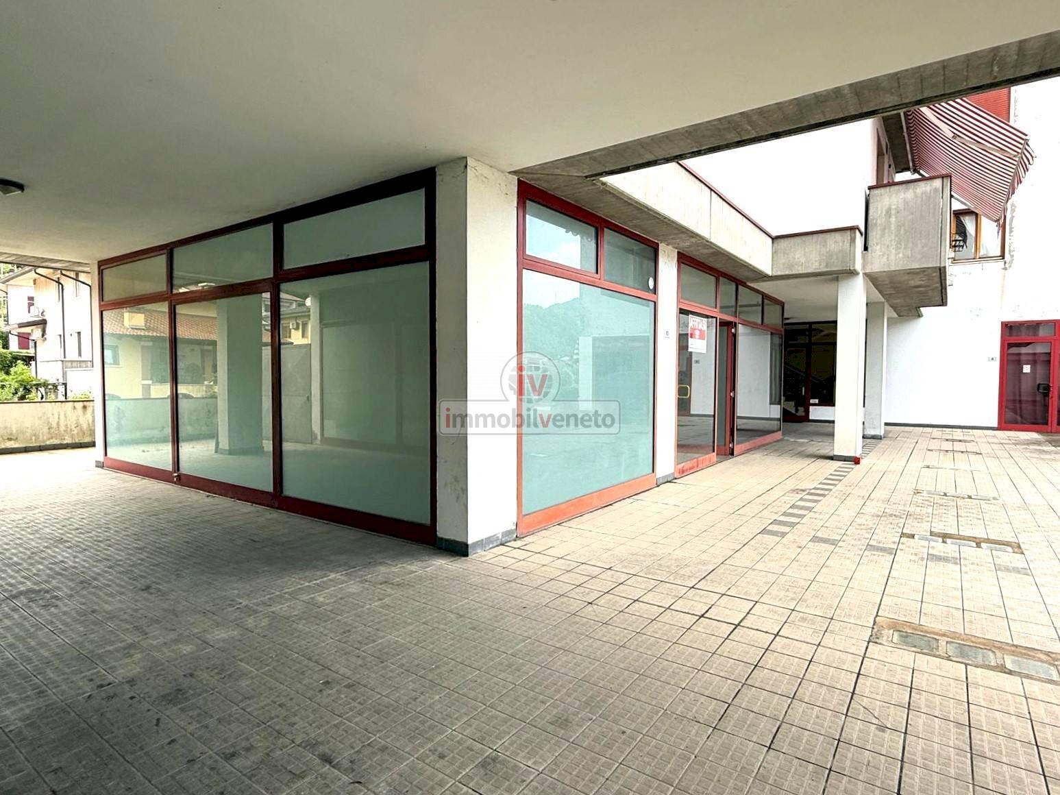 Foto 2 - Shop VIA MAZZOCCO, Chiampo - photo 2