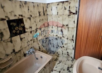 Bagno - Appartamento Via Gaetano Algeri
 
66, Ucria - foto 32