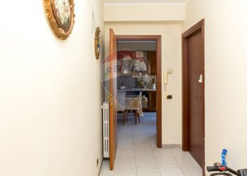 Hall / corridoio - Quadrilocale Viale Librino
 
2, Catania - foto 8