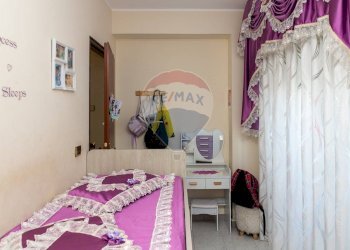 Camera / camera da letto - Quadrilocale Viale Librino
 
2, Catania - foto 10