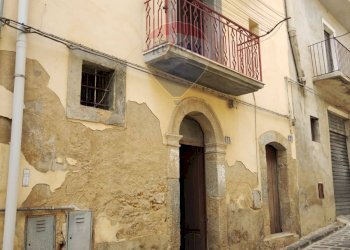 Edificio all\'aperto - Casa indipendente via conceria
 
66, Caltagirone - foto 4