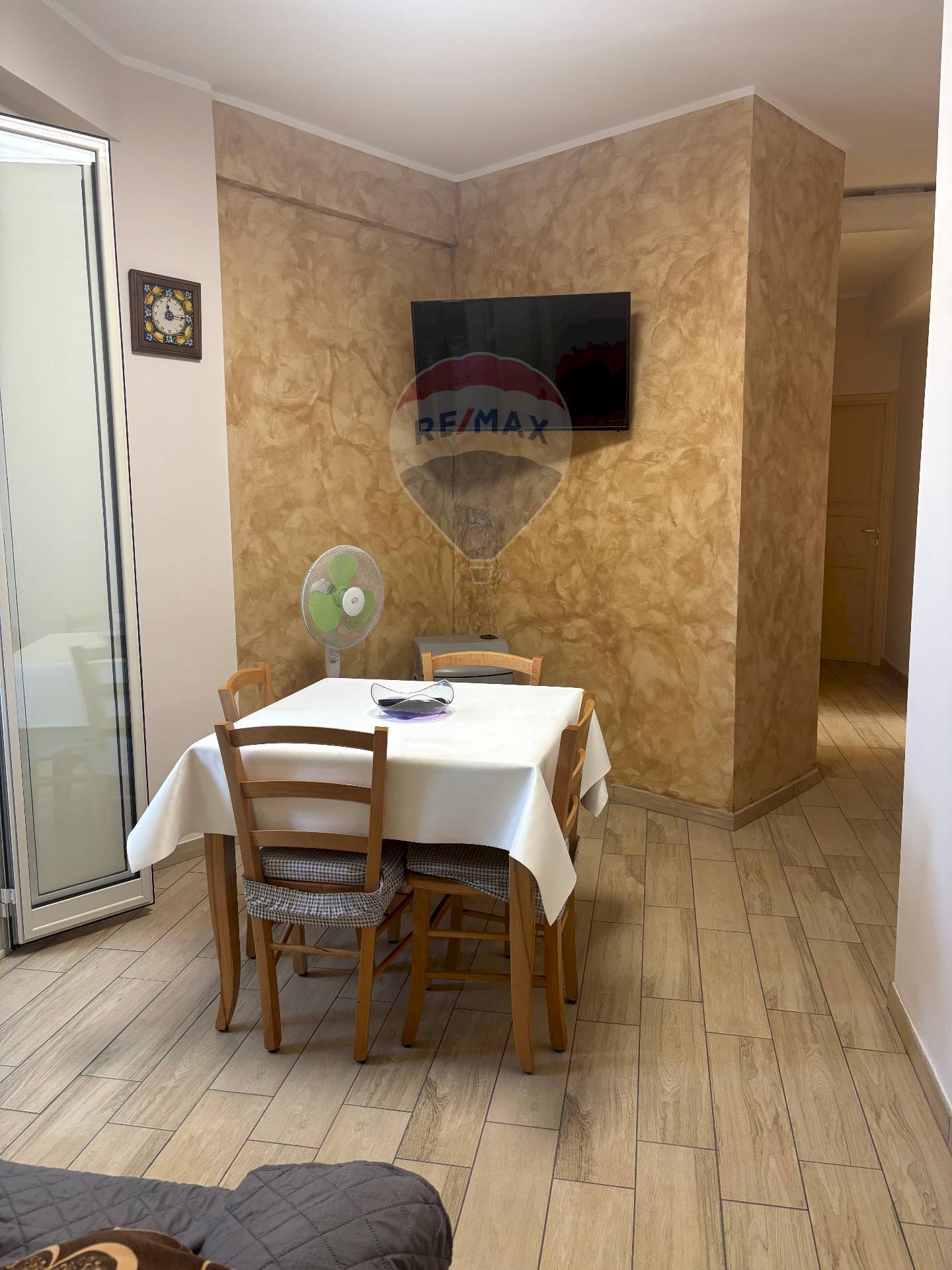 Sala da pranzo - Trilocale Via Testulla
 
178, Catania - foto 1