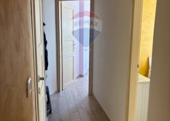 Hall / corridoio - Trilocale Via Testulla
 
178, Catania - foto 3