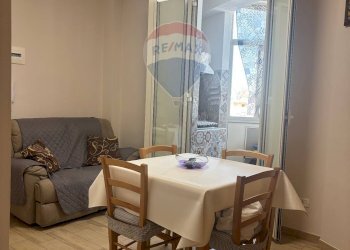 Sala da pranzo - Trilocale Via Testulla
 
178, Catania - foto 11