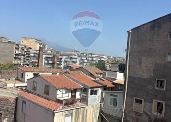 Edificio all\'aperto - Trilocale Via Testulla
 
178, Catania - foto 12