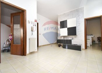 Soggiorno - Quadrilocale Via dei Palici
 
28, Adrano - foto 5