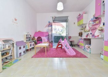 Camera / camera da letto - Quadrilocale Via dei Palici
 
28, Adrano - foto 11