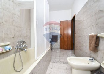 Bagno - Quadrilocale Via dei Palici
 
28, Adrano - foto 12