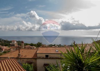 Vista della costa - Casa indipendente VIA GAROTTOLI
 
S.N.C., Maratea - foto 1