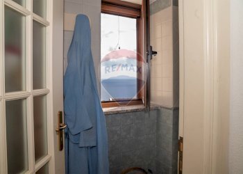 Bagno - Casa indipendente VIA GAROTTOLI
 
S.N.C., Maratea - foto 37