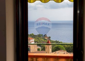 Balcone - Casa indipendente VIA GAROTTOLI
 
S.N.C., Maratea - foto 40