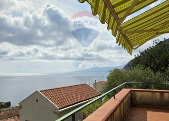 Balcone - Casa indipendente VIA GAROTTOLI
 
S.N.C., Maratea - foto 53